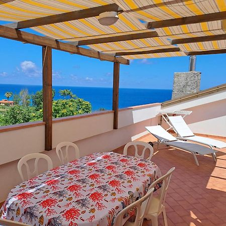 Appartement Terrazza Michelino à Parghelia Extérieur photo